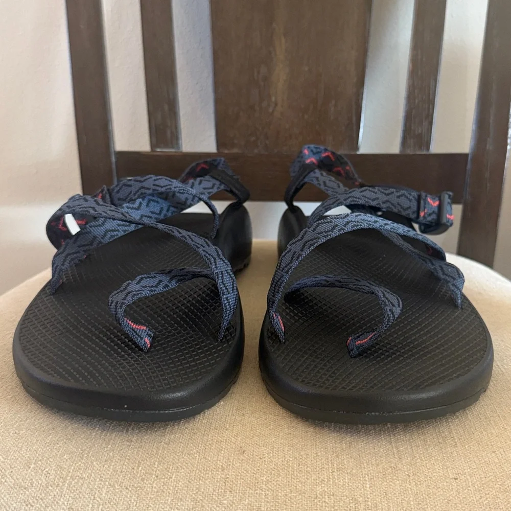 Chaco Men’s Z2 Classic Adjustable Strap Sandals Navy Blue Black Size 13